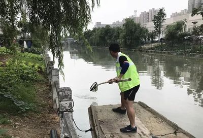 【全民護(hù)河 心暖吳江】同里青年志愿者服務(wù)隊 防治水污染，守護(hù)夢里水鄉(xiāng)