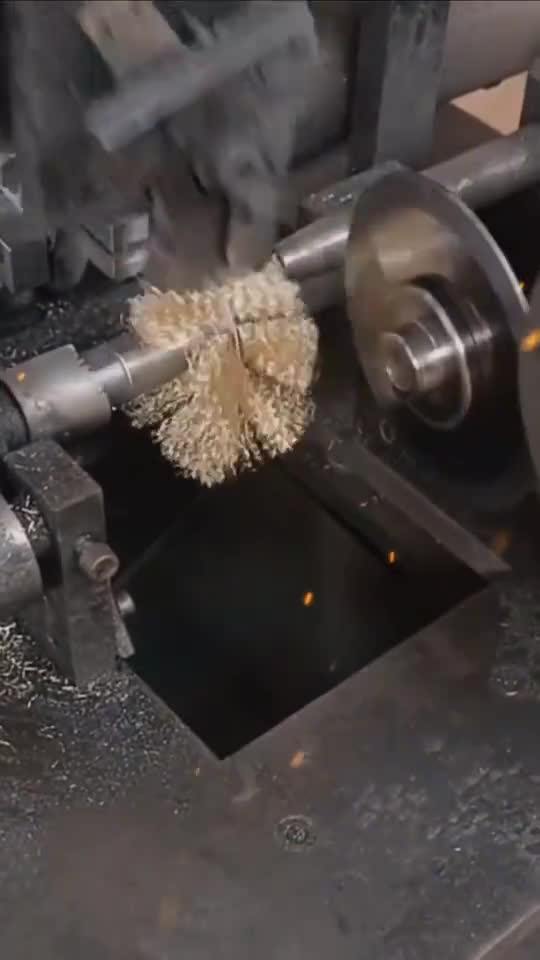 朋友們見過這樣的緊固件嗎 機(jī)械加工設(shè)備